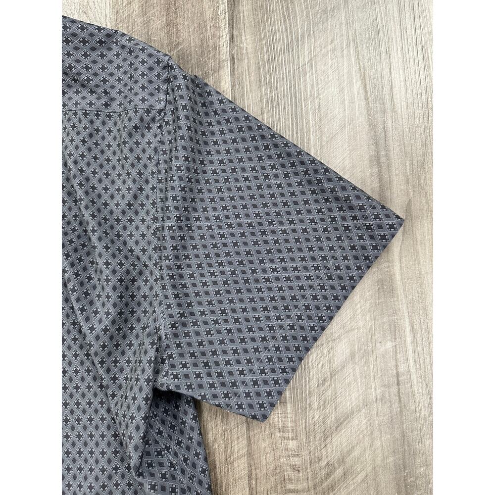 7 Diamonds Flawless 4 Way Stretch Woven Shirt Gray Charcoal — Medium - Picture 3 of 9